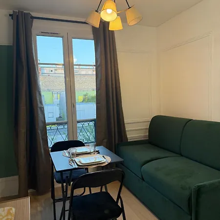 Cosy Near Montmartre Apartment